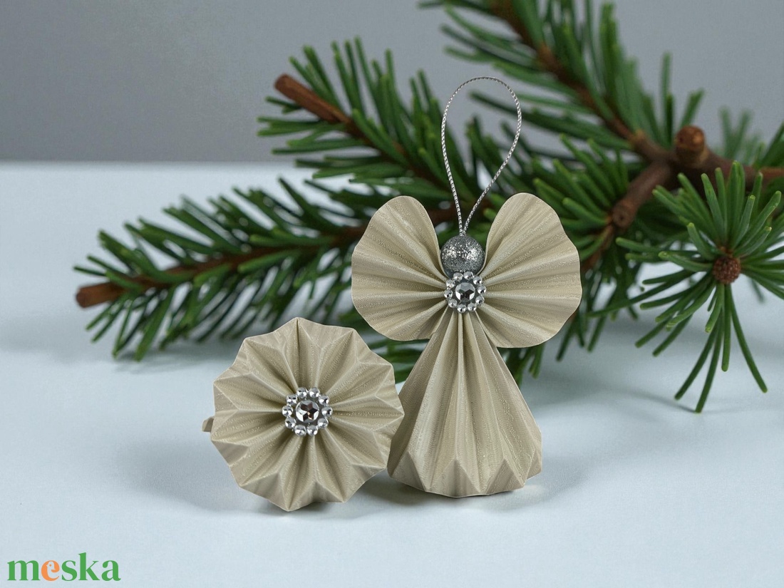 Fényes fehér színű papírangyalka PANEZ0066 - karácsony - karácsonyi lakásdekoráció - karácsonyfadíszek - Meska.hu