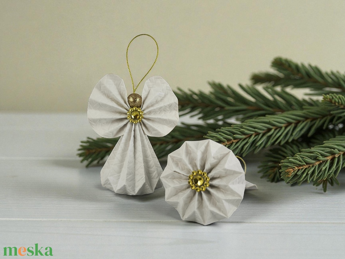 Fehér, arany papírangyalka PANAR0102 - karácsony - karácsonyi lakásdekoráció - karácsonyfadíszek - Meska.hu