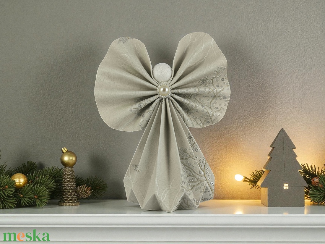 Fehér, ezüst mintás papírangyalka polcdekoráció OPA61 - karácsony - karácsonyi lakásdekoráció - karácsonyi lakásdíszek - Meska.hu