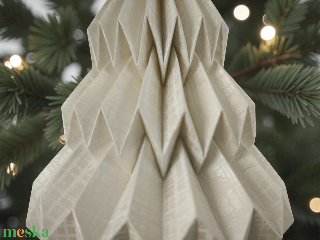 Fehér mintás fenyőfa formájú karácsonyfadísz FF136 - karácsony - karácsonyi lakásdekoráció - karácsonyfadíszek - Meska.hu
