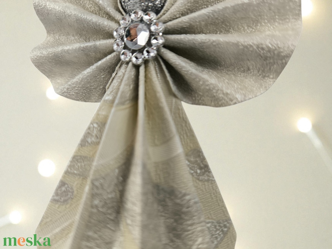 Fehér, ezüst, szürke papírangyalka függődísz PANEZ0077 - karácsony - karácsonyi lakásdekoráció - karácsonyfadíszek - Meska.hu