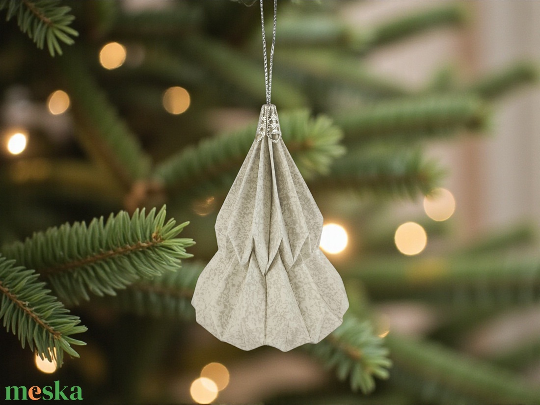 Ekrü, ezüst fenyőfa formájú karácsonyfadísz KF005 - karácsony - karácsonyi lakásdekoráció - karácsonyfadíszek - Meska.hu
