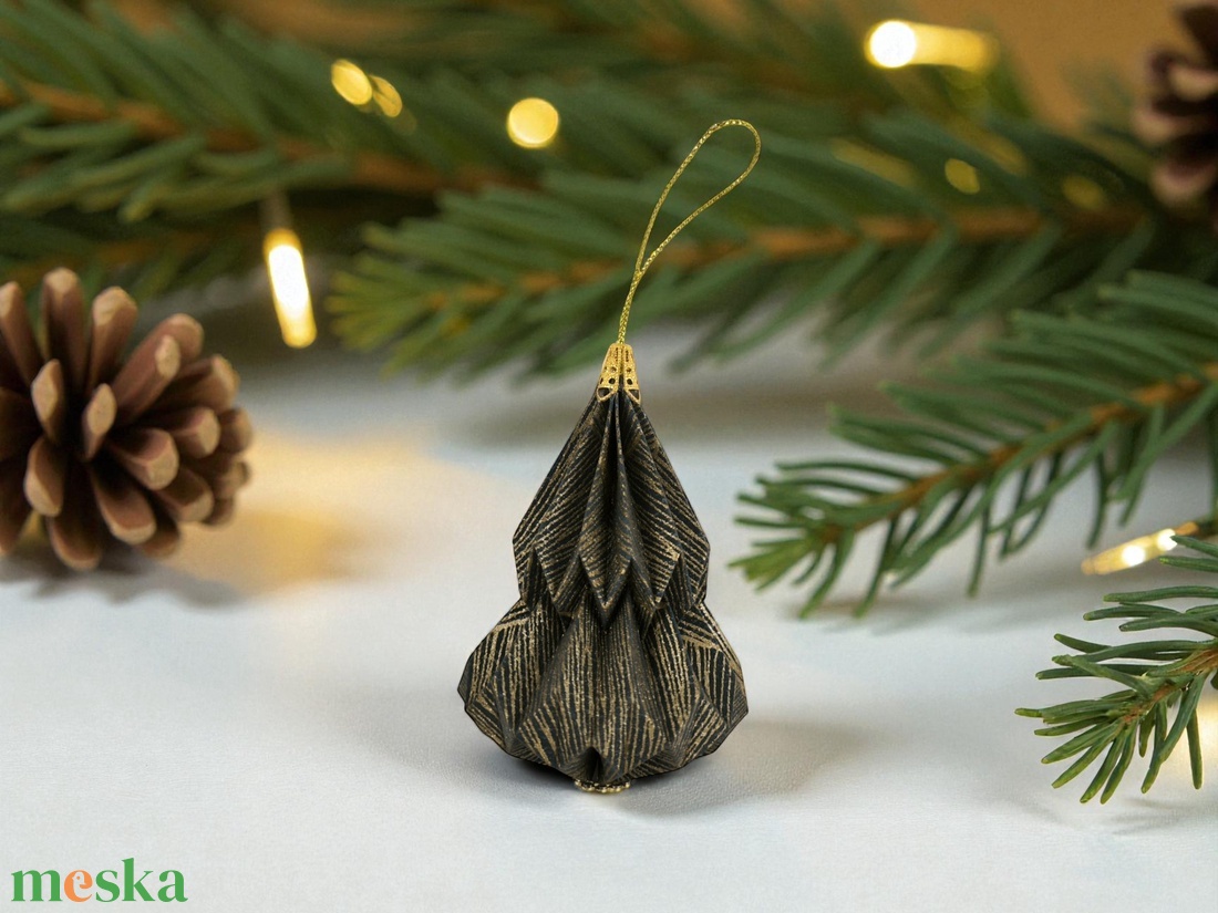 Fekete, arany fenyőfa formájú karácsonyfadísz KF009 - karácsony - karácsonyi lakásdekoráció - karácsonyfadíszek - Meska.hu