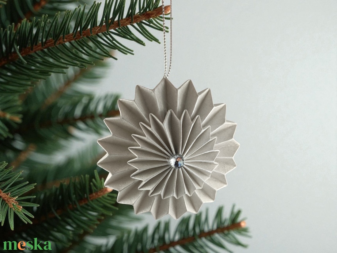 Világos ezüst rozetta formájú 2 darabos karácsonyfadísz szett ROZV2009 - karácsony - karácsonyi lakásdekoráció - karácsonyfadíszek - Meska.hu