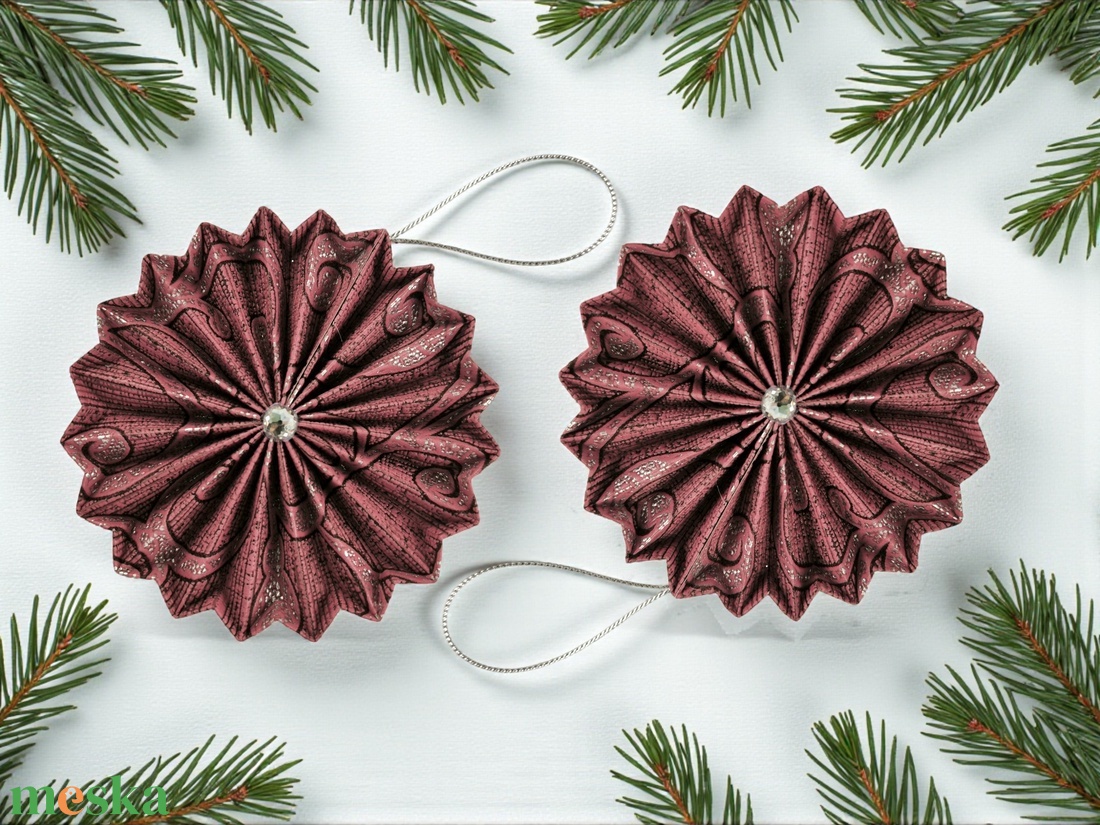 Sötét mályva, ezüst rozetta formájú 2 darabos karácsonyfadísz szett ROZ2031 - karácsony - karácsonyi lakásdekoráció - karácsonyfadíszek - Meska.hu