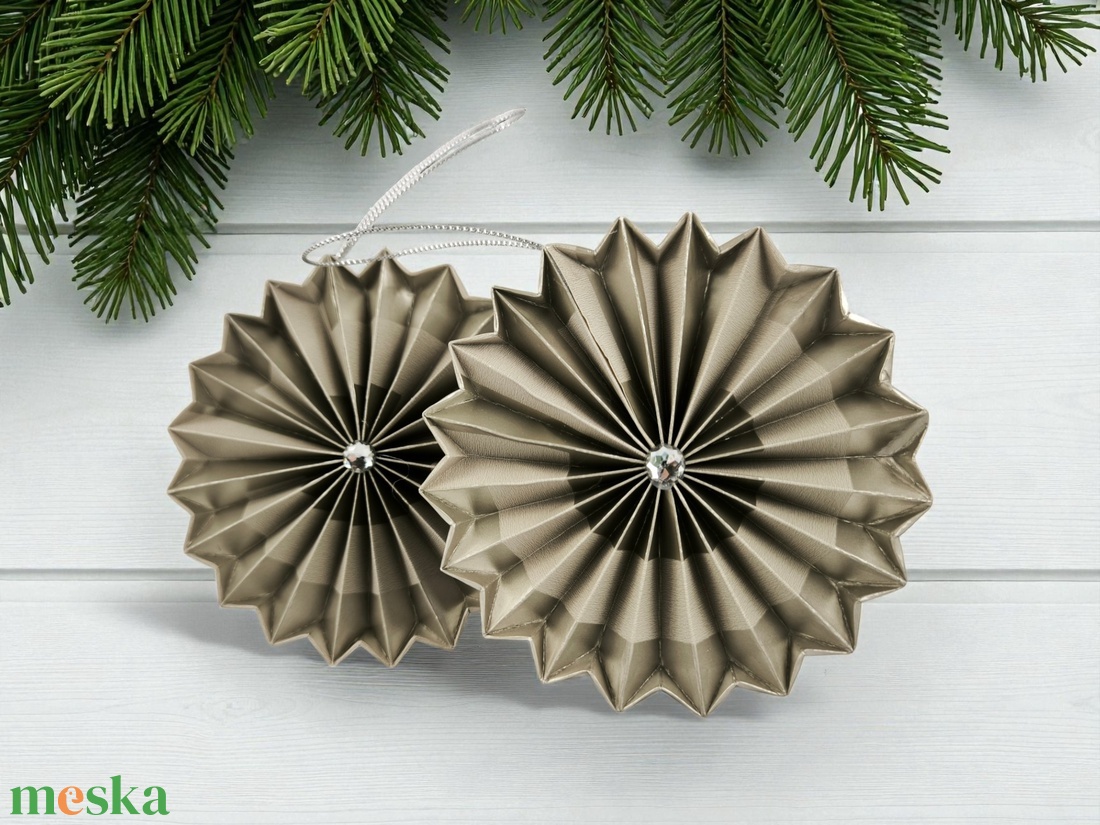 Ezüst mintás rozetta formájú 2 darabos karácsonyfadísz szett ROZ2037 - karácsony - karácsonyi lakásdekoráció - karácsonyfadíszek - Meska.hu