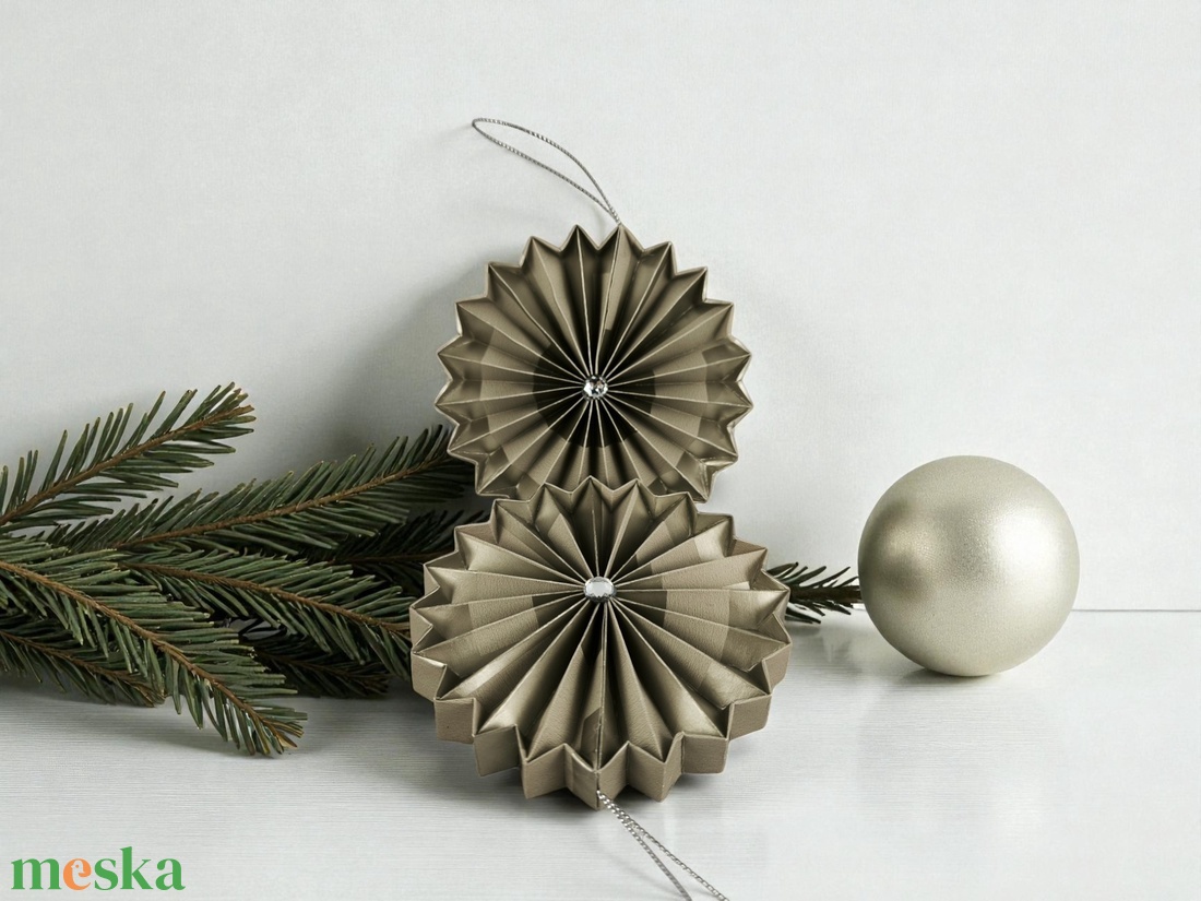 Ezüst mintás rozetta formájú 2 darabos karácsonyfadísz szett ROZ2037 - karácsony - karácsonyi lakásdekoráció - karácsonyfadíszek - Meska.hu