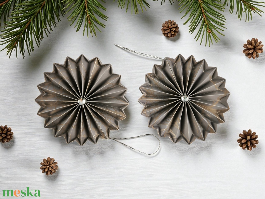 Szürke, rosegold, ezüst rozetta formájú 2 darabos karácsonyfadísz szett ROZ2036 - karácsony - karácsonyi lakásdekoráció - karácsonyfadíszek - Meska.hu