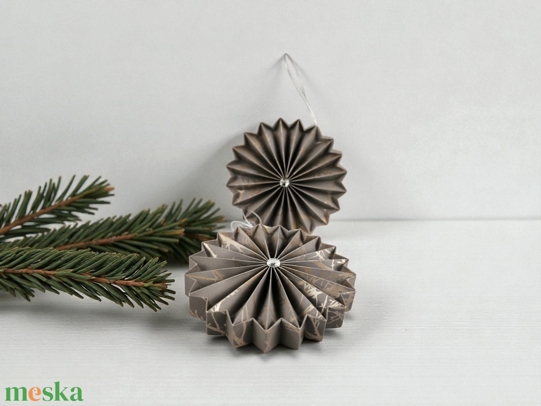 Szürke, rosegold, ezüst rozetta formájú 2 darabos karácsonyfadísz szett ROZ2036 - karácsony - karácsonyi lakásdekoráció - karácsonyfadíszek - Meska.hu