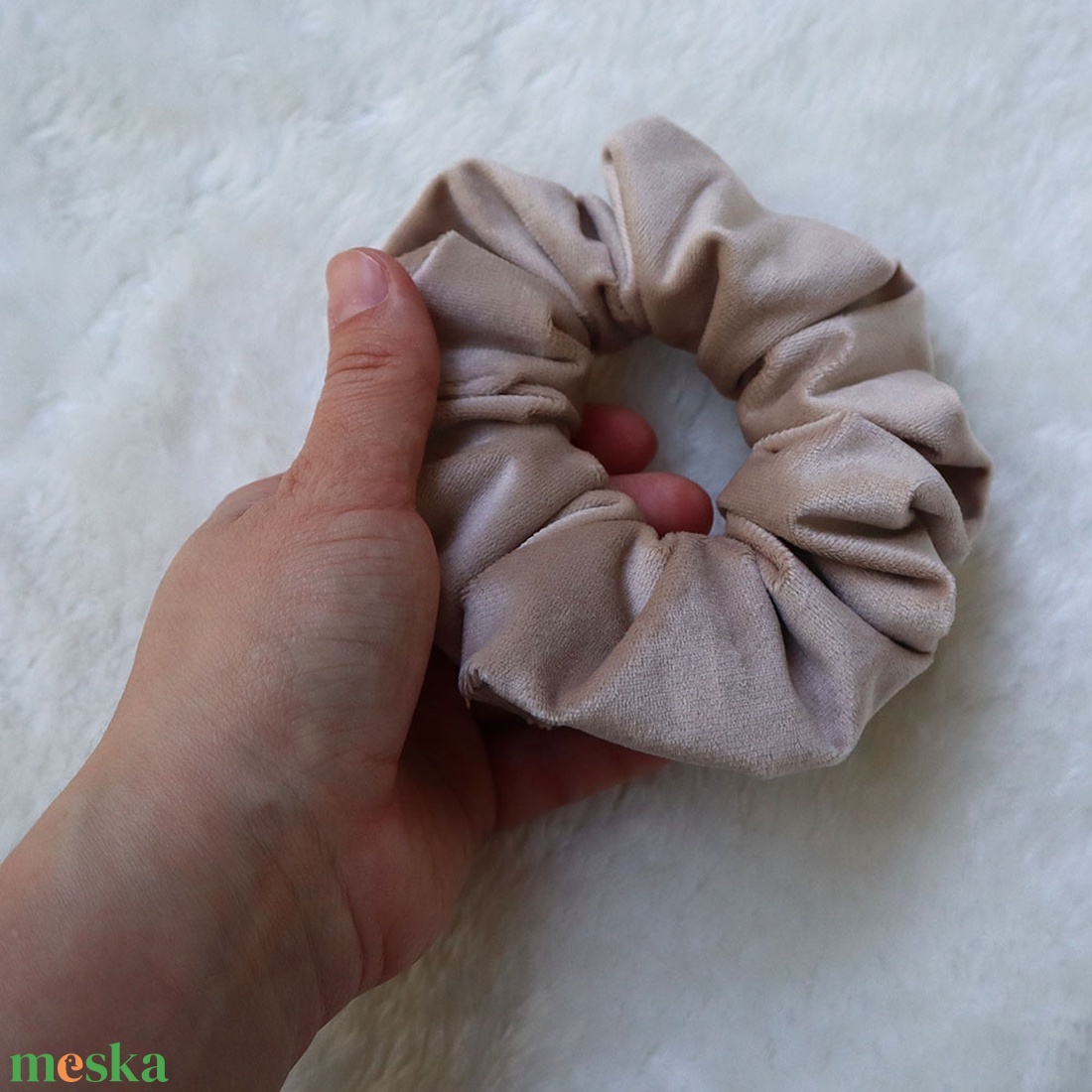 Scrunchie hajgumi - ruha & divat - hajdísz & hajcsat - hajgumi - Meska.hu Scrunchie hajgumi - ruha & divat - hajdísz & hajcsat - hajgumi - Meska.hu