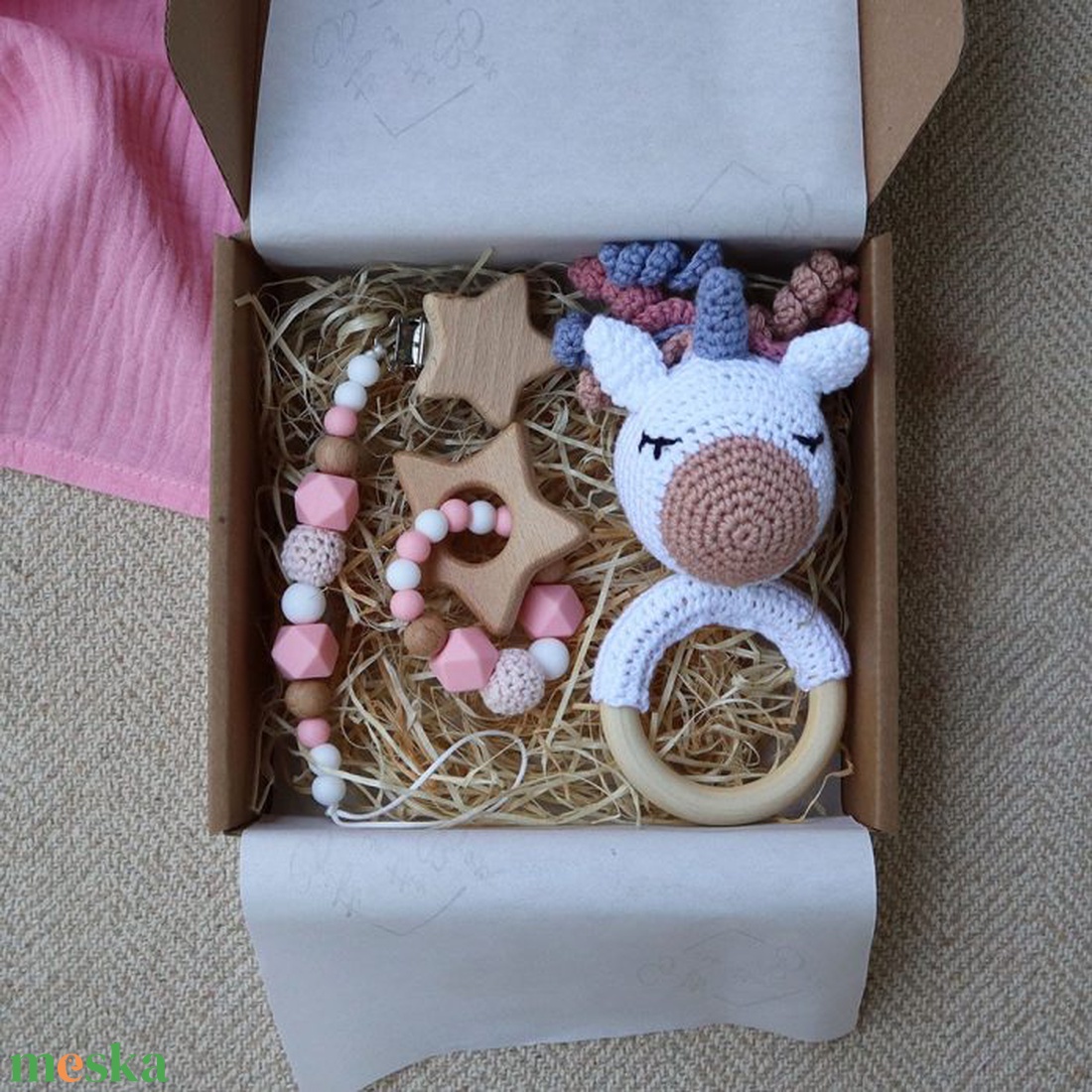 Pink Unicorn Selection Box - Baba ajándékdoboz / Babaváró ajándék / Babalátogató ajándék akciós termékkép 1