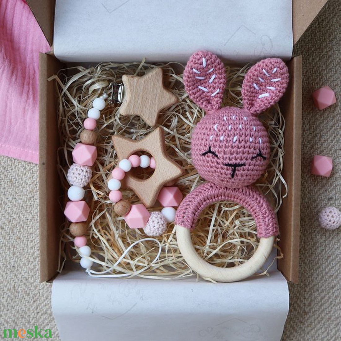 Pink Bunny Selection Box - Baba ajándékdoboz / Babaváró ajándék / Babalátogató ajándék akciós termékkép 1