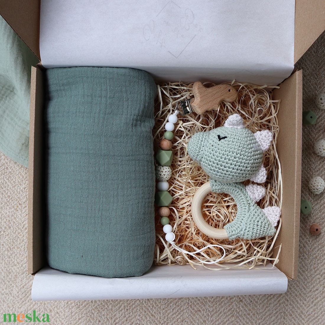 Olive Green Dino Box - Baba ajándékdoboz / Babaváró ajándék / Babalátogató ajándék akciós termékkép 1