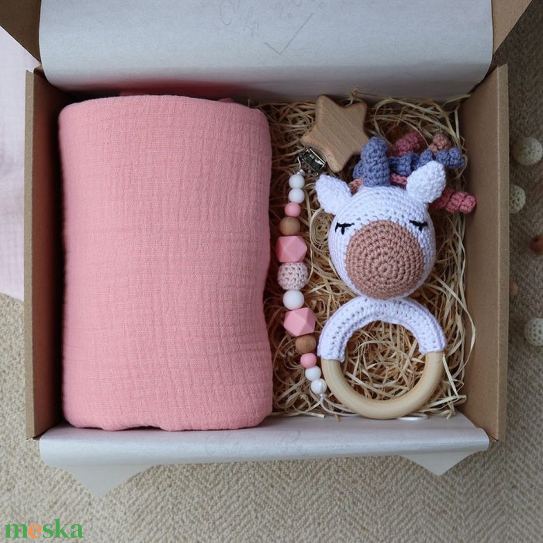 Pink Unicorn Box - Baba ajándékdoboz / Babaváró ajándék / Babalátogató ajándék akciós termékkép 1