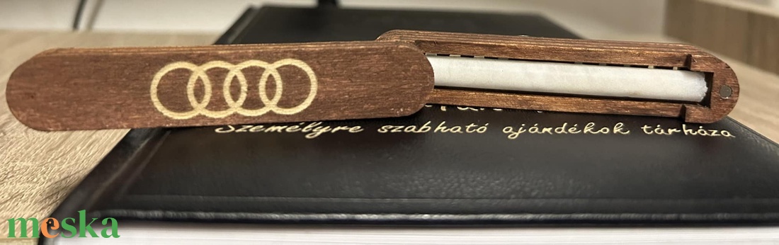 Gravírozott fa autóillatosító  Egyedi névvel, felirattal - otthon & életmód - autó - autós illatosító - Meska.hu Gravírozott fa autóillatosító  Egyedi névvel, felirattal - otthon & életmód - autó - autós illatosító - Meska.hu