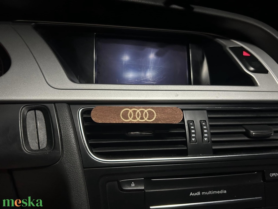 Gravírozott fa autóillatosító  Egyedi névvel, felirattal - otthon & életmód - autó - autós illatosító - Meska.hu Gravírozott fa autóillatosító  Egyedi névvel, felirattal - otthon & életmód - autó - autós illatosító - Meska.hu