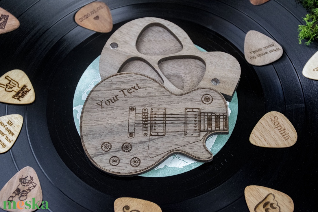 Les Paul Gitár Formájú Pengető Tartó 2 - könyv & zene - hangszer & hangszertok - Meska.hu Les Paul Gitár Formájú Pengető Tartó 2 - könyv & zene - hangszer & hangszertok - Meska.hu