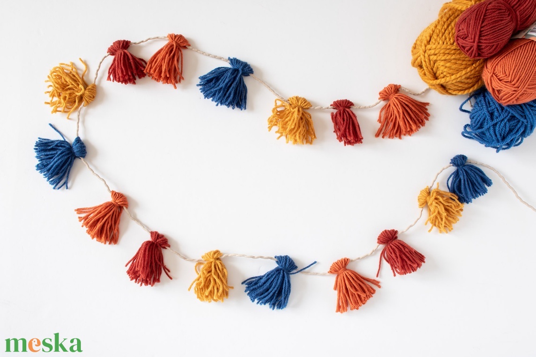Pompom füzér, Pompom garland, Gyerekszoba dekoráció, Pompon füzér, Cirkusz dekoráció - otthon & életmód - babaszoba, gyerekszoba - babaszoba dekoráció - Meska.hu Pompom füzér, Pompom garland, Gyerekszoba dekoráció, Pompon füzér, Cirkusz dekoráció - otthon & életmód - babaszoba, gyerekszoba - babaszoba dekoráció - Meska.hu