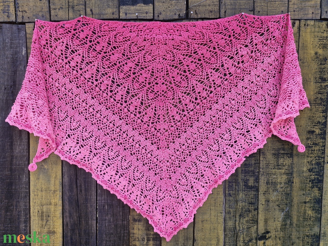 Málnahab horgolt vállkendő - ruha & divat - sál, sapka, kendő - vállkendő - Meska.hu