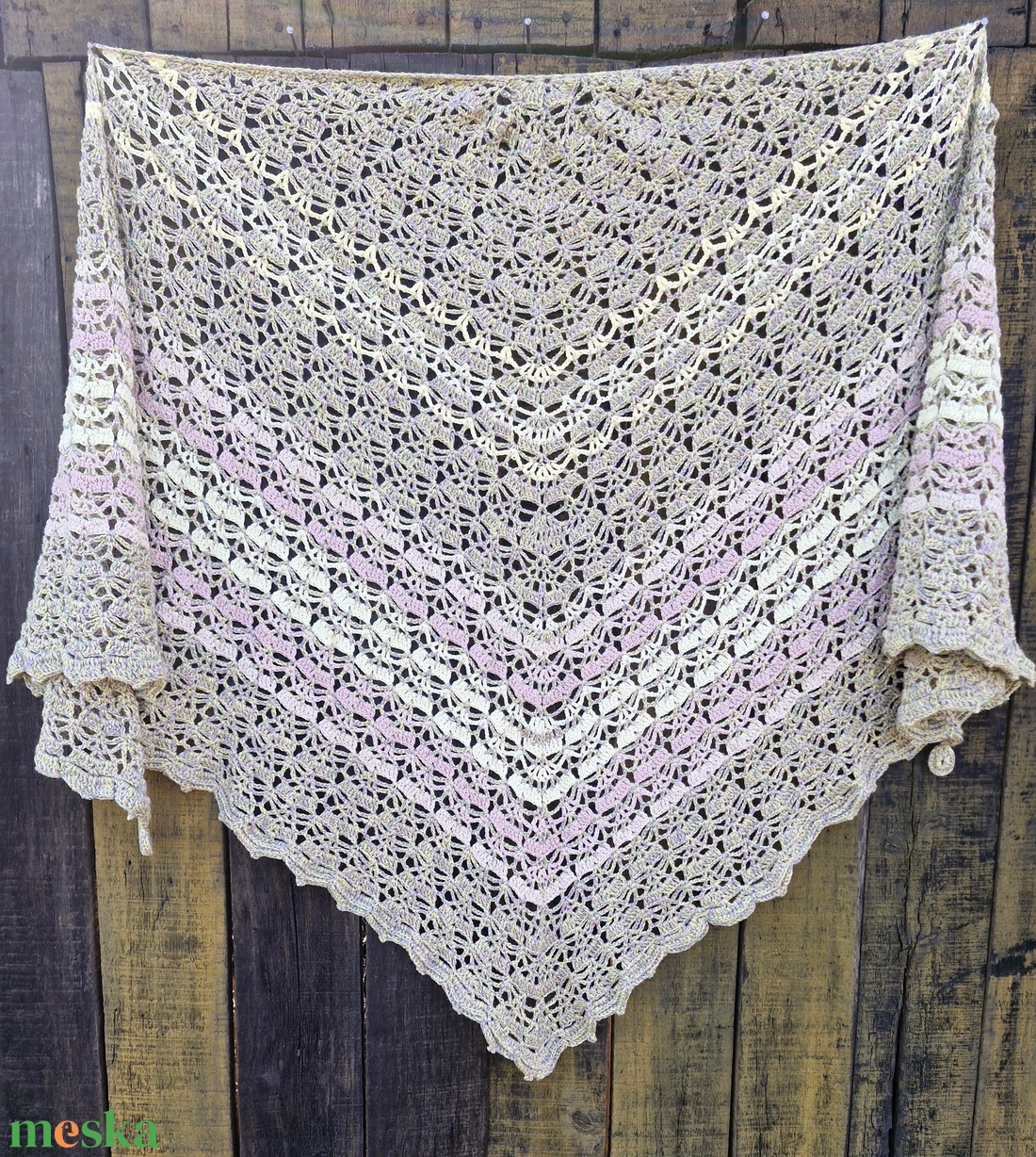 Szénakazal horgolt vállkendő - ruha & divat - sál, sapka, kendő - vállkendő - Meska.hu