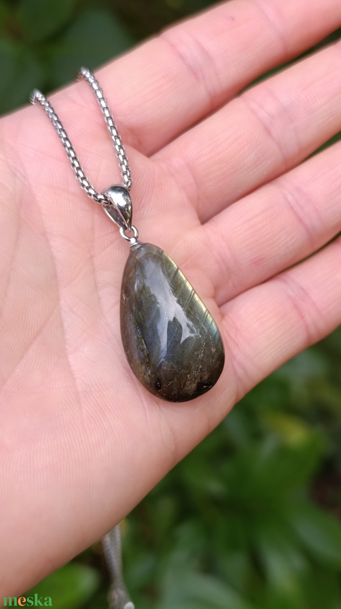 Csepp alakú AA minőségű labradorit medál nemesacél lánccal - ékszer - nyaklánc - medálos nyaklánc - Meska.hu