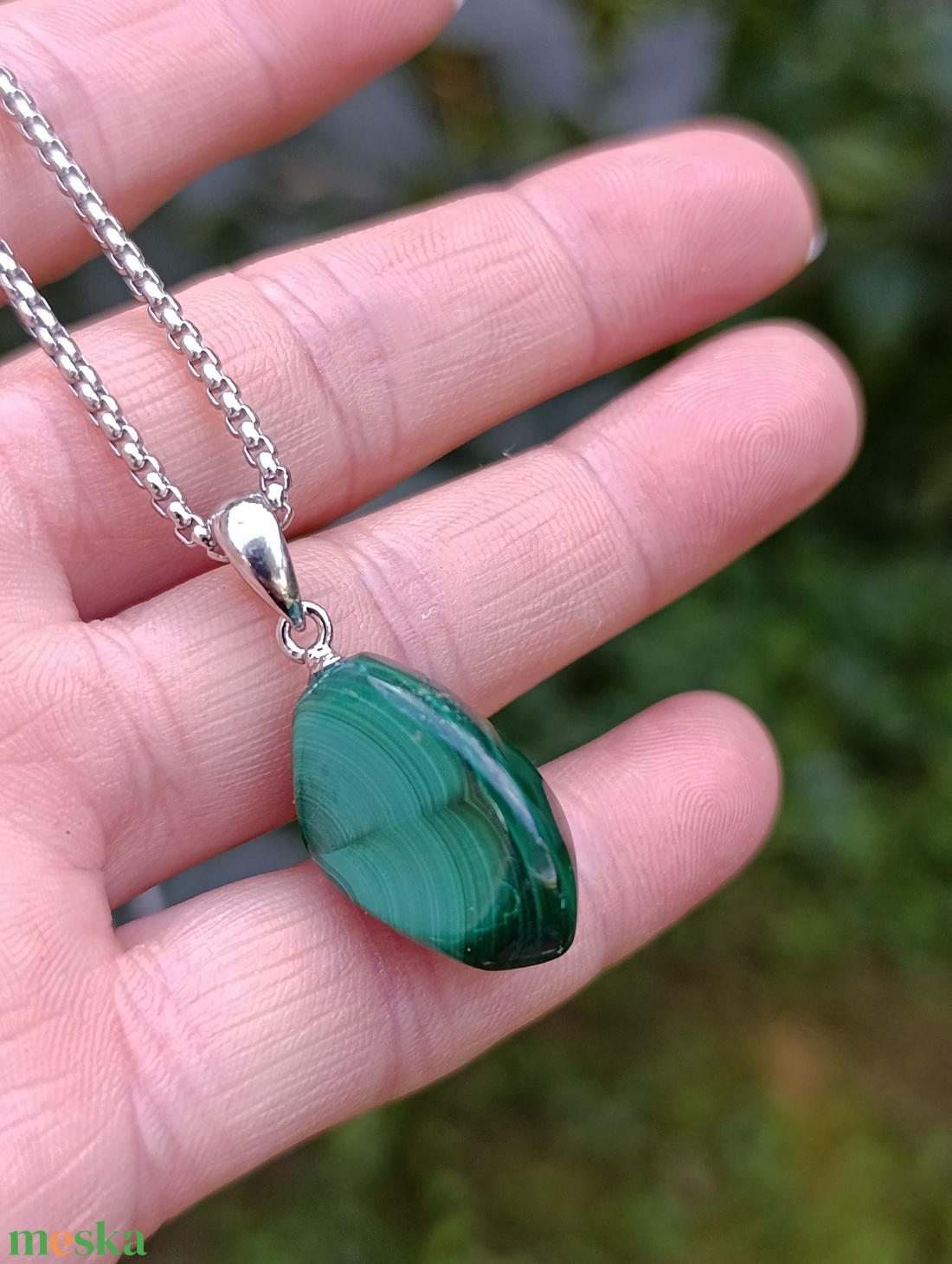 Malachit medál nemesacél nyakláncon - ékszer - nyaklánc - medálos nyaklánc - Meska.hu