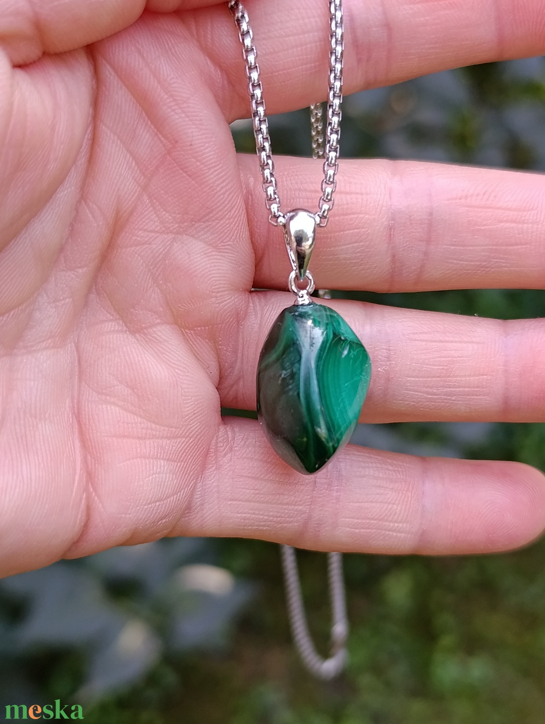 Malachit medál nemesacél nyakláncon - ékszer - nyaklánc - medálos nyaklánc - Meska.hu