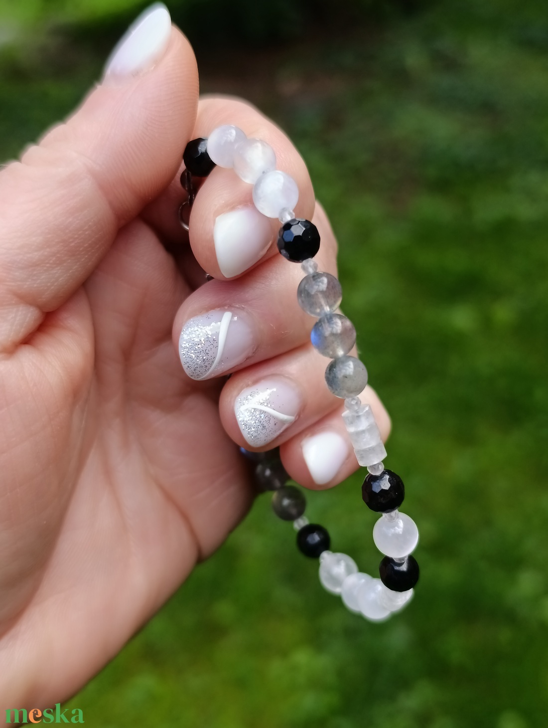 AA minőségű labradorit, turmalin, szelenit és hegyikristályok kapcsos ásvanykarkötő angyalszárnnyal - ékszer - karkötő - ásványkarkötő - Meska.hu