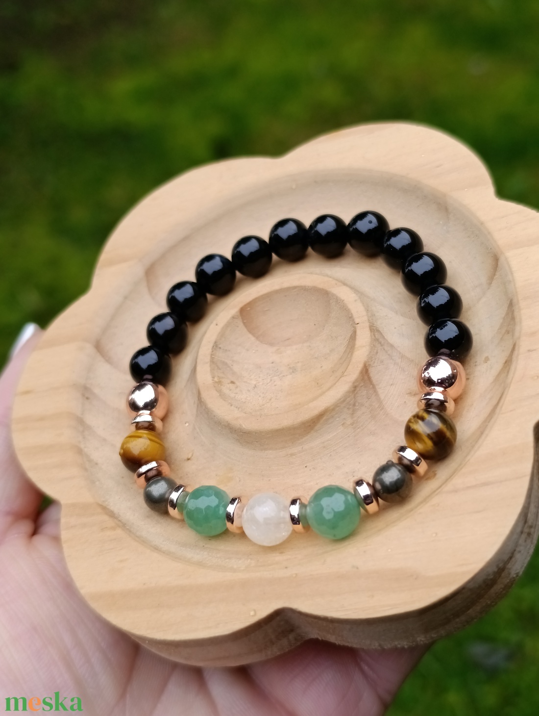 Bőségtudat női ásványkarkötő aventurinnal, tigrisszemmel, pirittel, hematittal és ónixszal - ékszer - karkötő - ásványkarkötő - Meska.hu