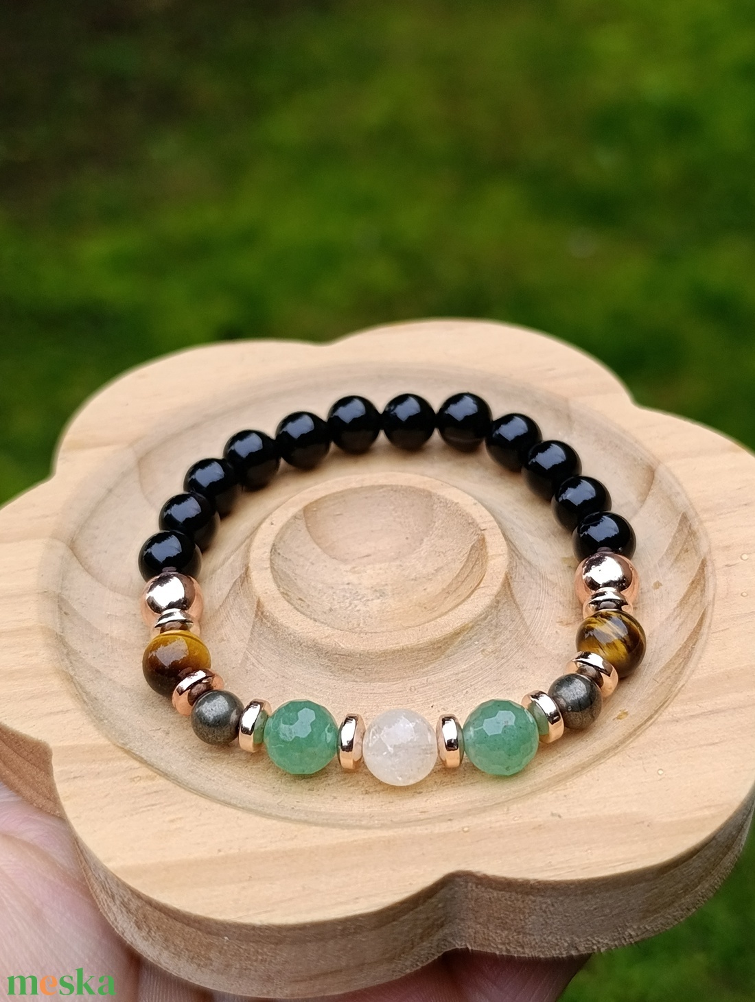 Bőségtudat női ásványkarkötő aventurinnal, tigrisszemmel, pirittel, hematittal és ónixszal - ékszer - karkötő - ásványkarkötő - Meska.hu