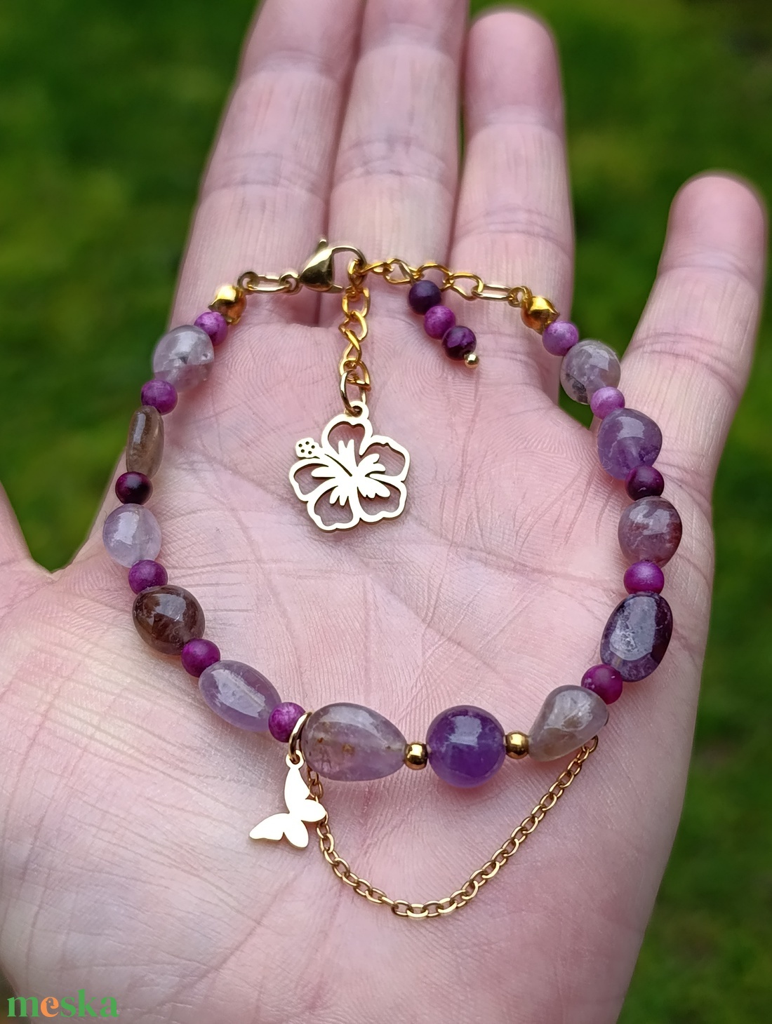 Szuper7-es, matt csaroit és chevron ametiszt kapcsos ásványkarkötő - ékszer - karkötő - ásványkarkötő - Meska.hu