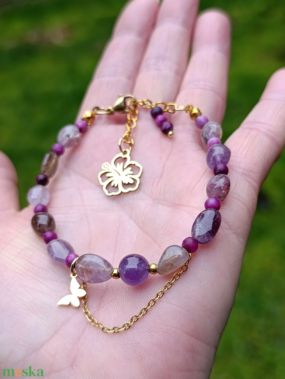 Szuper7-es, matt csaroit és chevron ametiszt kapcsos ásványkarkötő - ékszer - karkötő - ásványkarkötő - Meska.hu