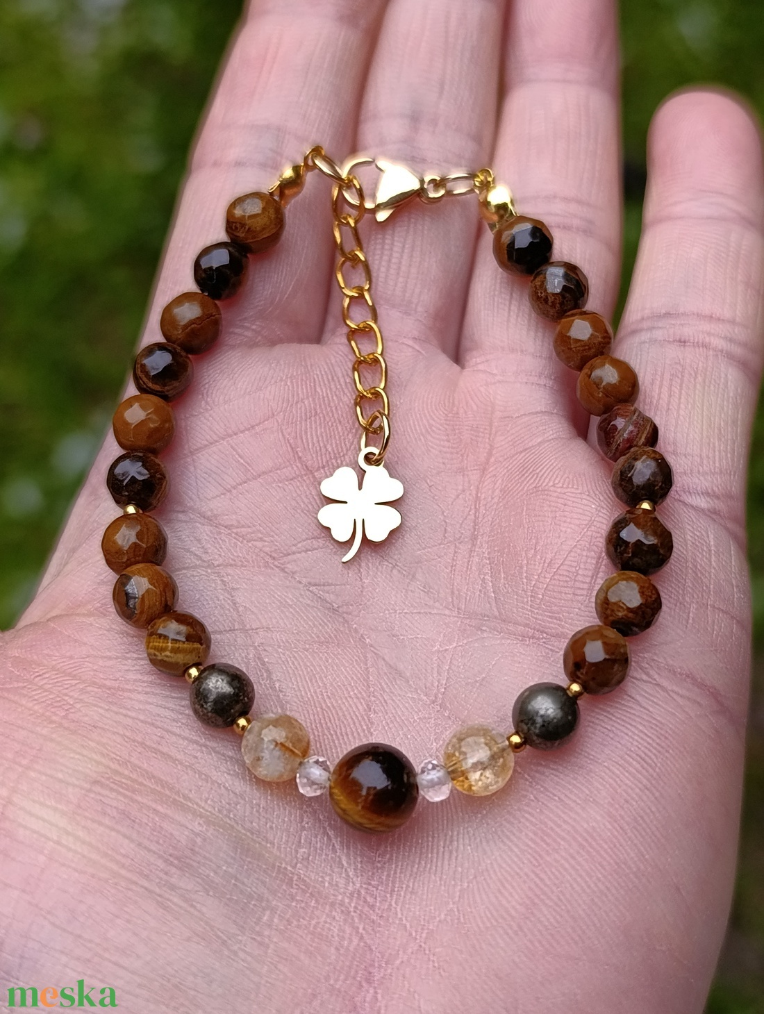 Bőségvonzó ásványkarkötő pirittel, citrinnel, tigrisszemmel és hegyikristályokkal - ékszer - karkötő - ásványkarkötő - Meska.hu