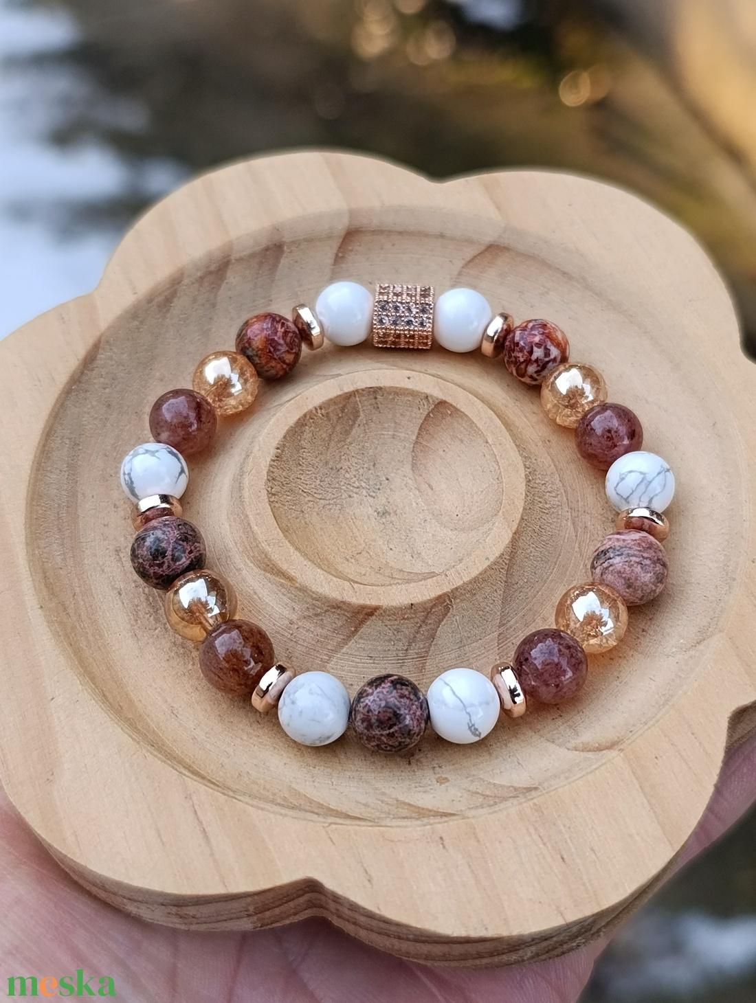 Stabilitás - belső erő ásványkarkötő leopárd jáspissal, howlittal, arany aura kvarccal - ékszer - karkötő - ásványkarkötő - Meska.hu