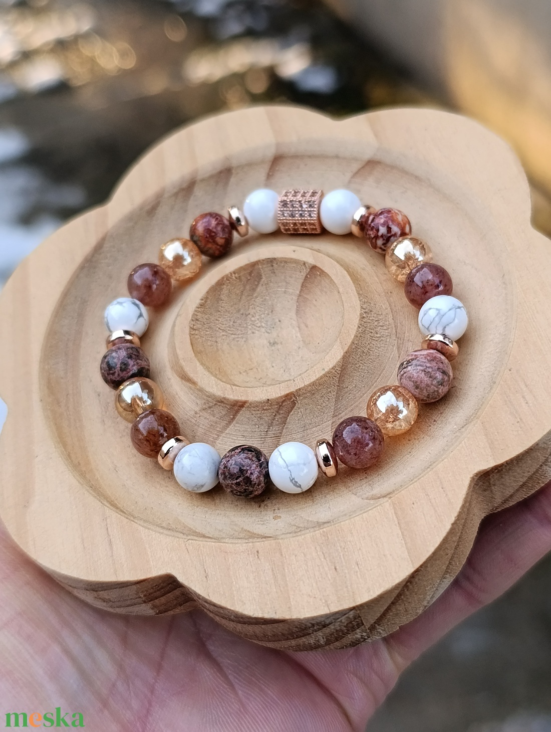 Stabilitás - belső erő ásványkarkötő leopárd jáspissal, howlittal, arany aura kvarccal - ékszer - karkötő - ásványkarkötő - Meska.hu