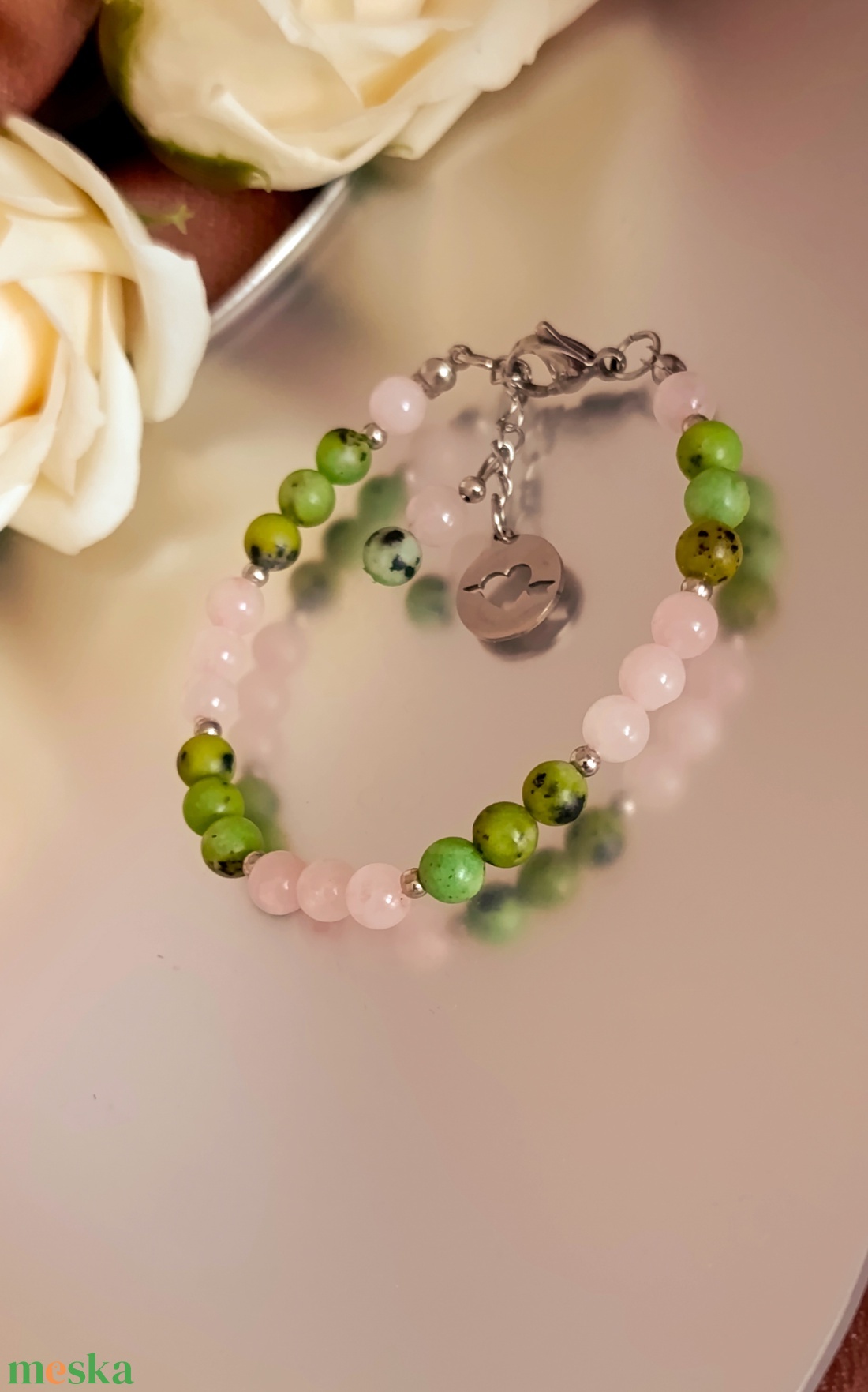 Krizopráz és rózsakvarc ásványkarkötő az érzelmi megújulásért - ékszer - karkötő - ásványkarkötő - Meska.hu