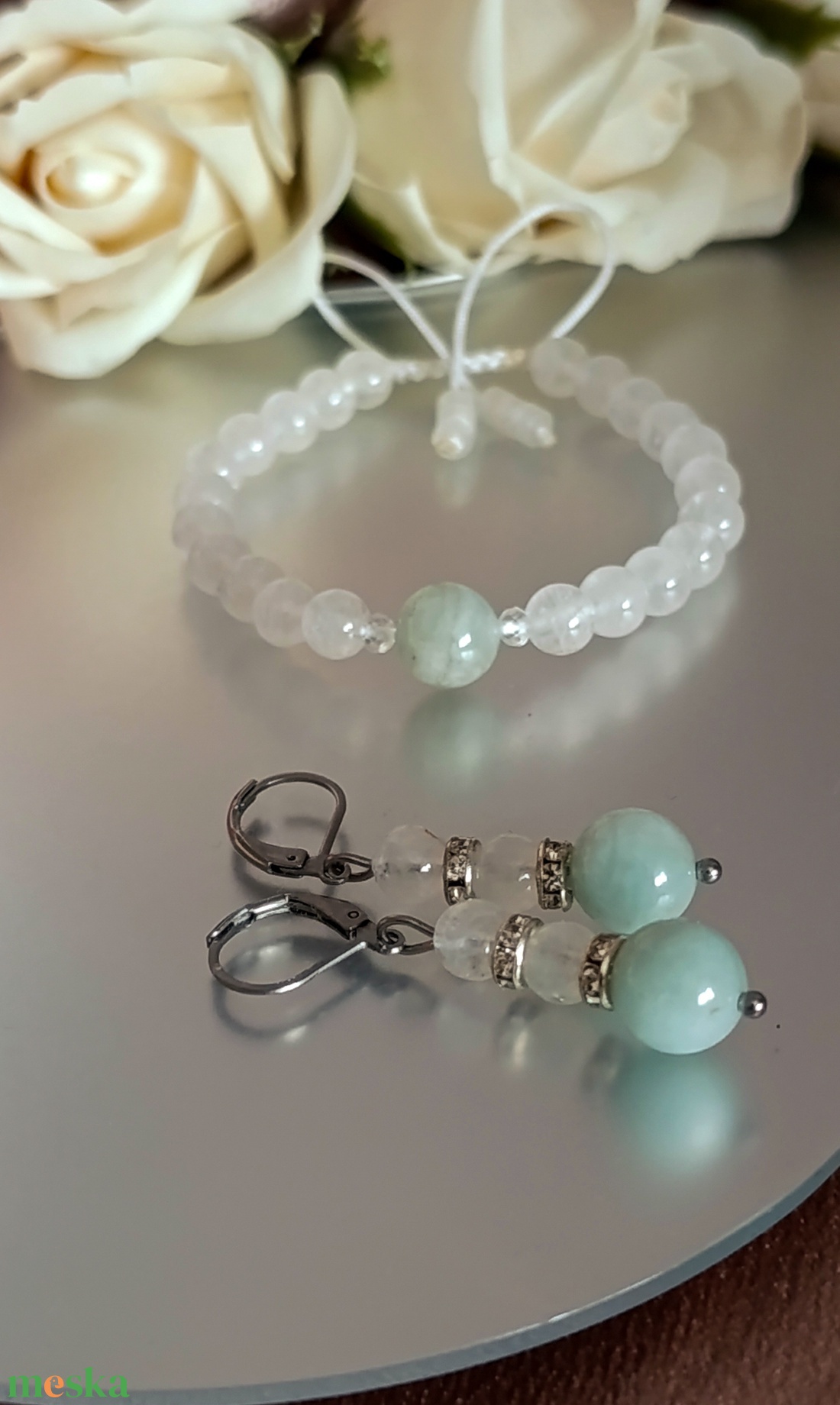 Akvamarin és hegyikristály csomózott karkötő és fülbevaló, a belső béke ékszere - ékszer - ékszerszett - Meska.hu