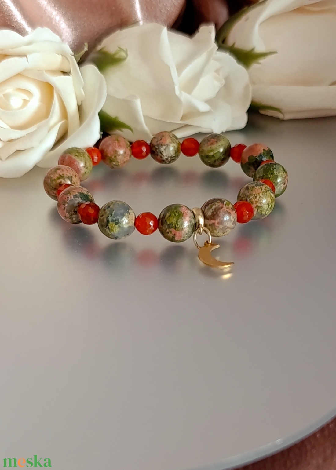 Unakit és karneol ásványkarkötő � a nőiességért, harmóniáért és belső gyógyulásért - ékszer - karkötő - ásványkarkötő - Meska.hu