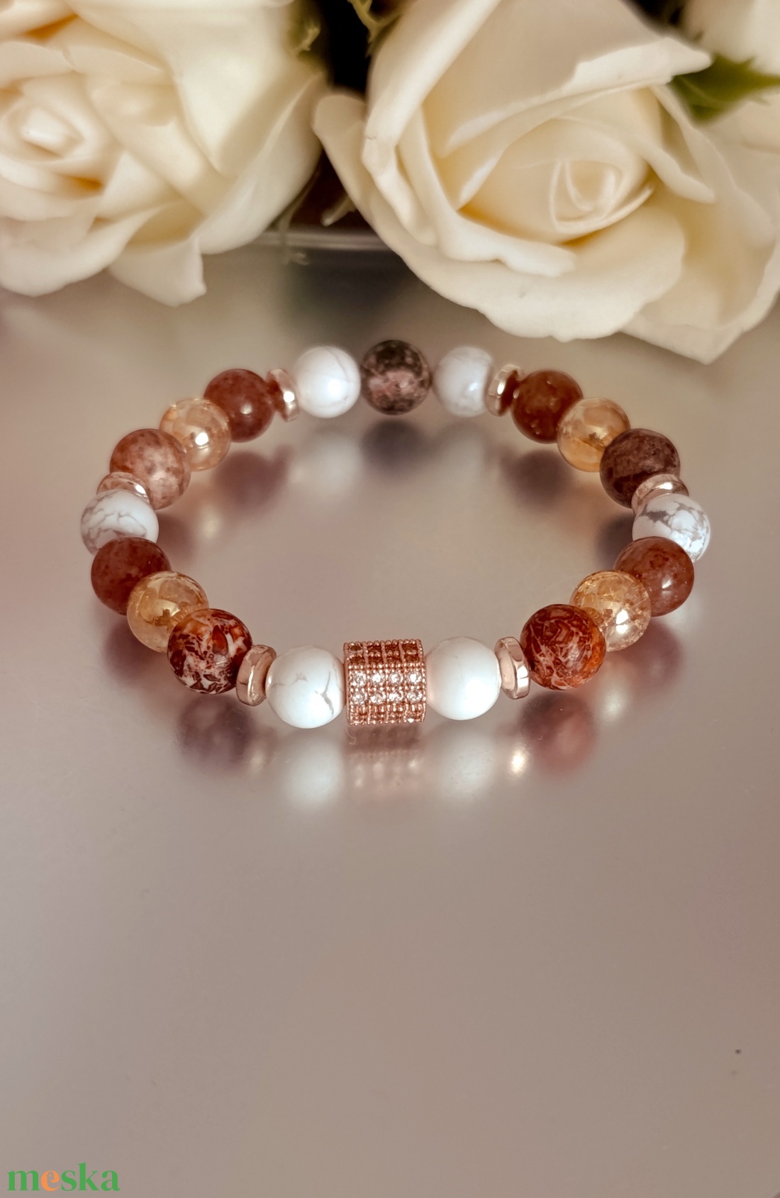 Stabilitás - belső erő ásványkarkötő leopárd jáspissal, howlittal, arany aura kvarccal - ékszer - karkötő - ásványkarkötő - Meska.hu