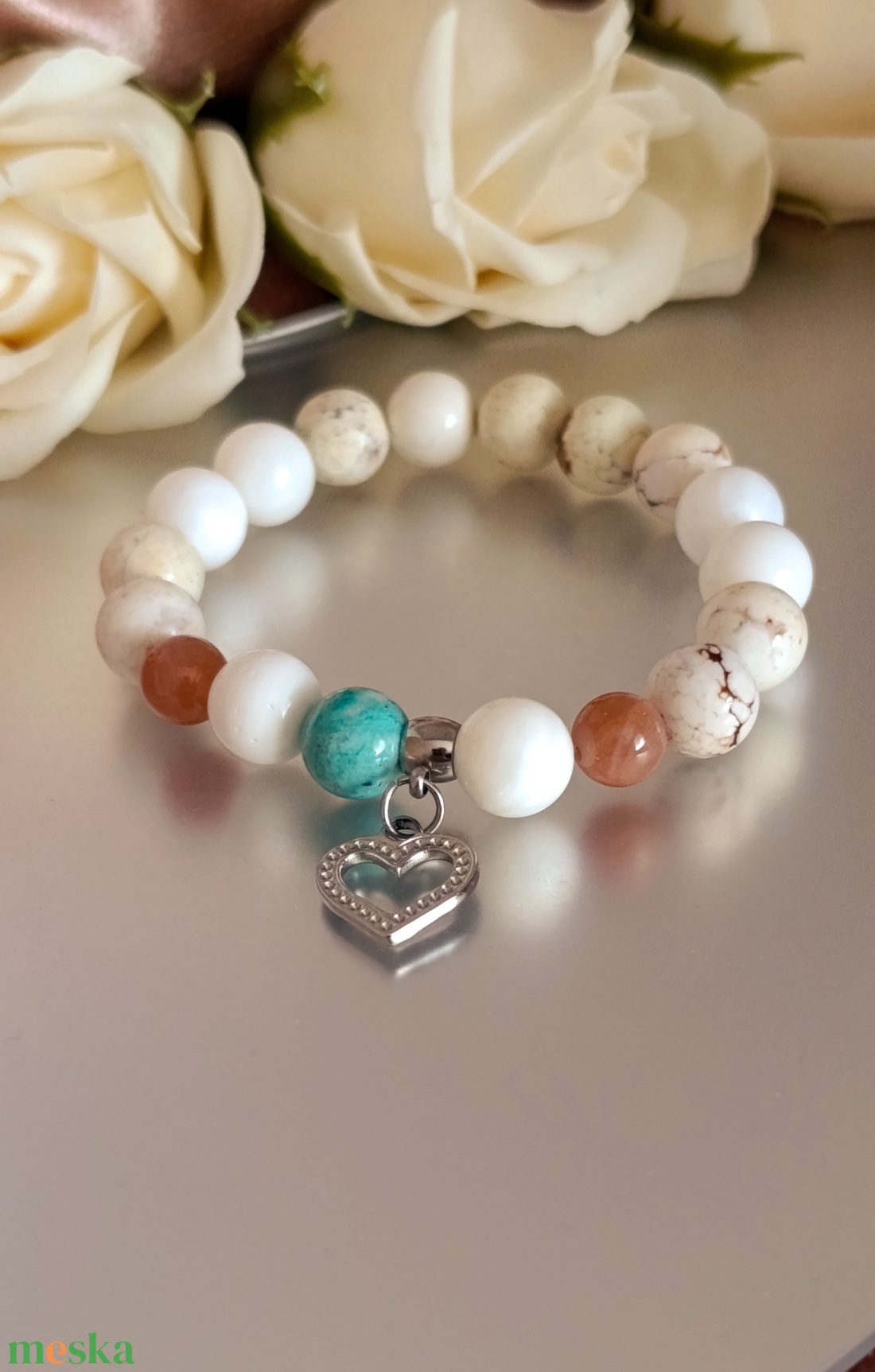 Belső egyensúly női ásványkarkötő citrom krizoprázzal, holdkővel, amazonittal és gyöngyházzal - ékszer - karkötő - ásványkarkötő - Meska.hu