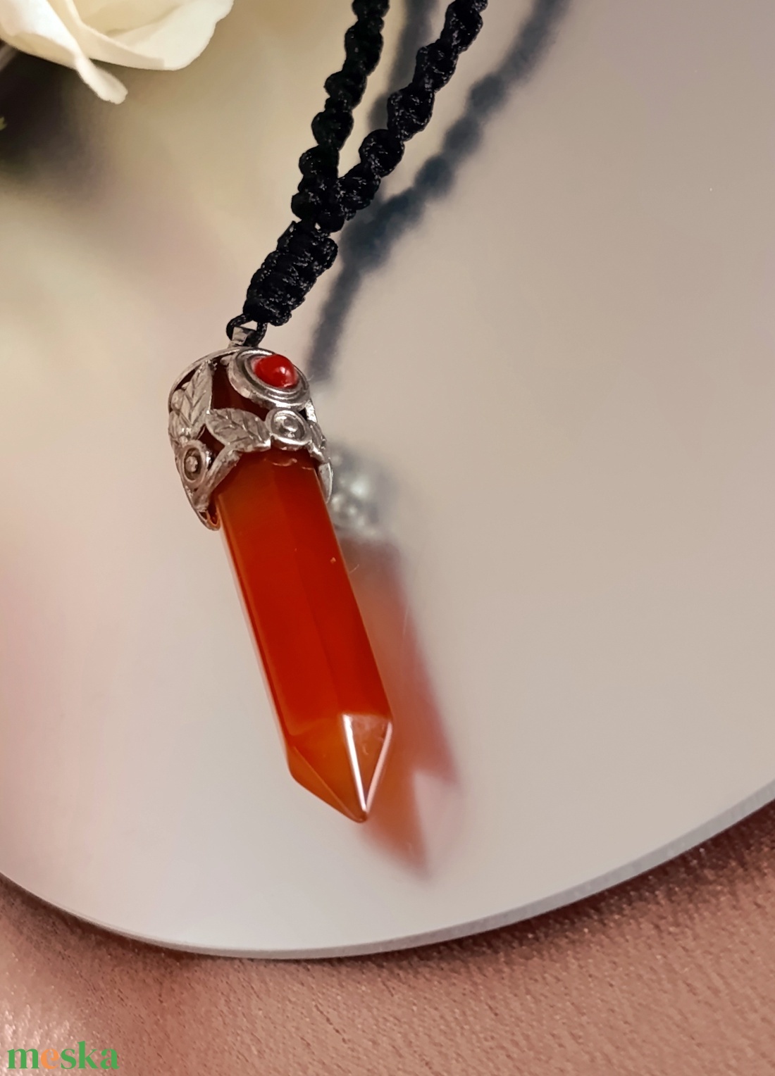 Karneol csúcsmedál nyaklánc - ékszer - nyaklánc - hosszú nyaklánc - Meska.hu