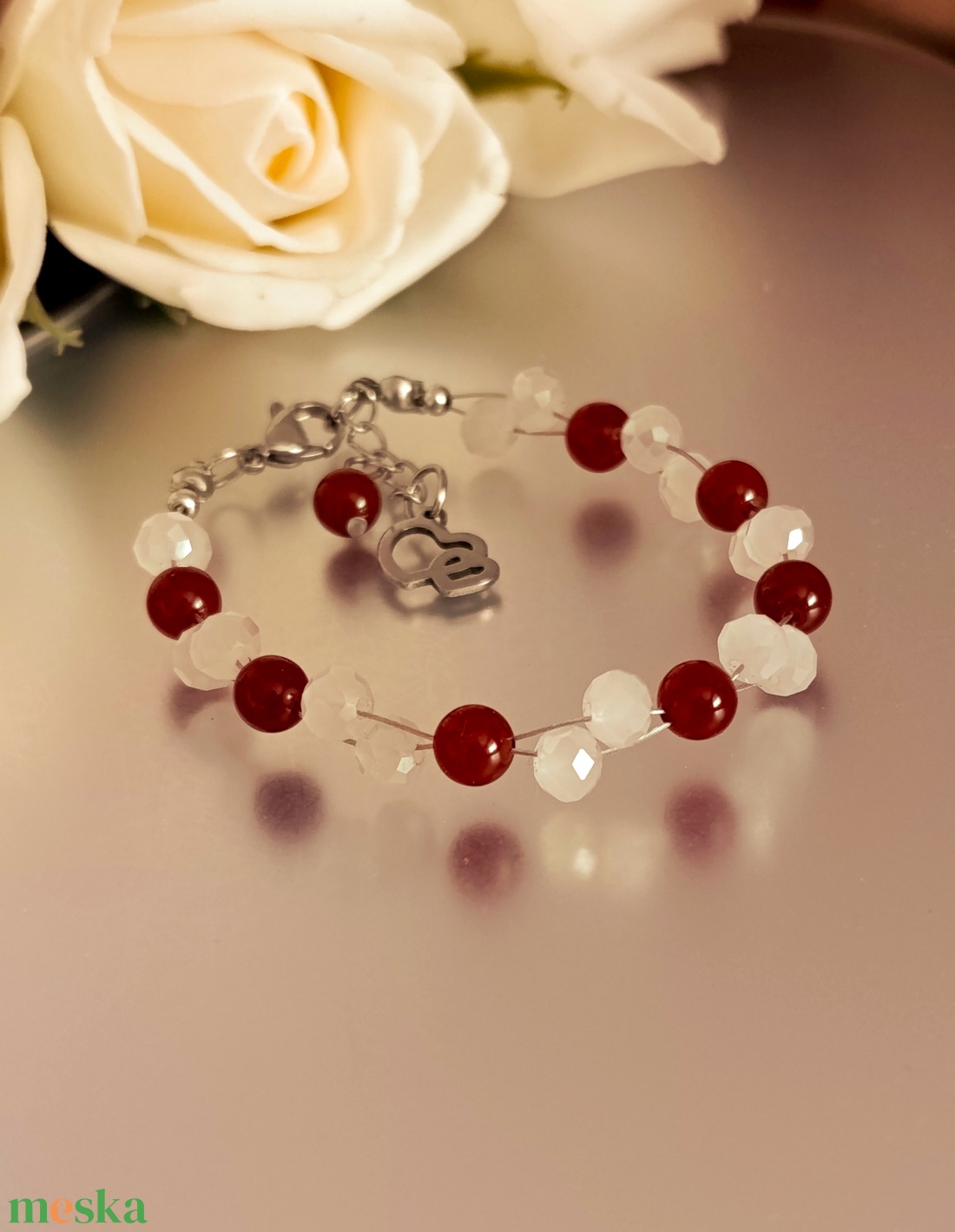 Anyának - duplasoros karkötő karneollal és pezsgőszínű üveggyöngyökkel - ékszer - karkötő - ásványkarkötő - Meska.hu