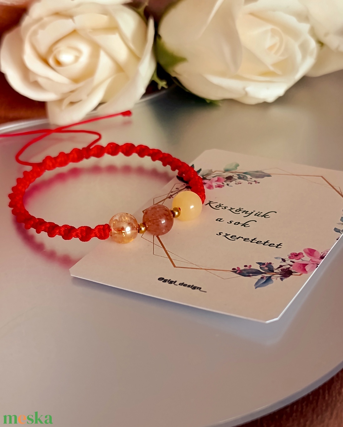 Szívmelegítő, jókedvet hozó karkötő � pedagógusoknak, dadusnak - ékszer - karkötő - fonott karkötő - Meska.hu