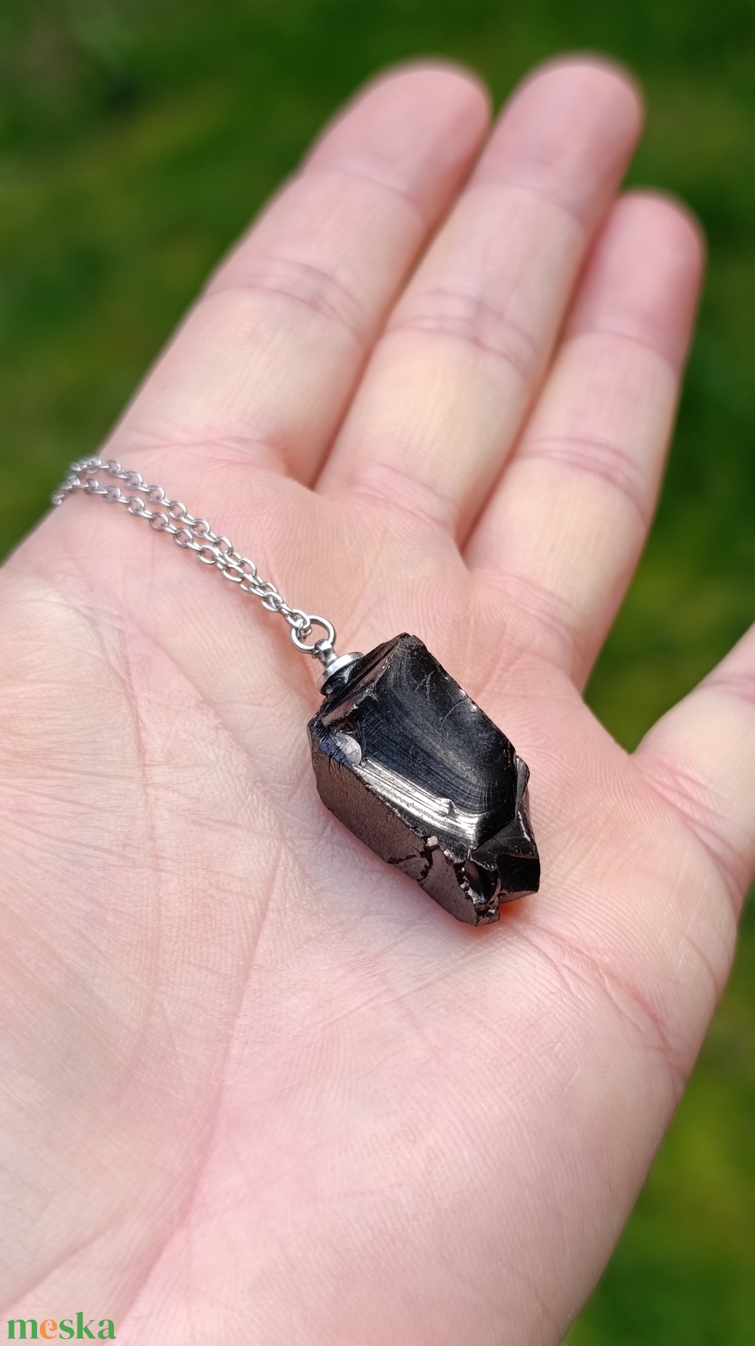 Nyers shungit medál nemesacél láncon - ékszer - nyaklánc - medálos nyaklánc - Meska.hu