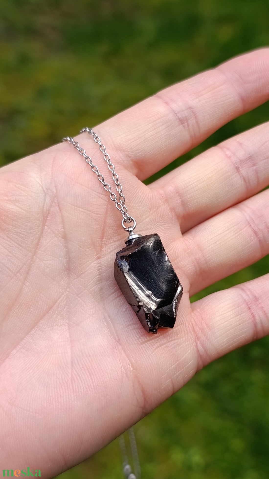 Nyers shungit medál nemesacél láncon - ékszer - nyaklánc - medálos nyaklánc - Meska.hu