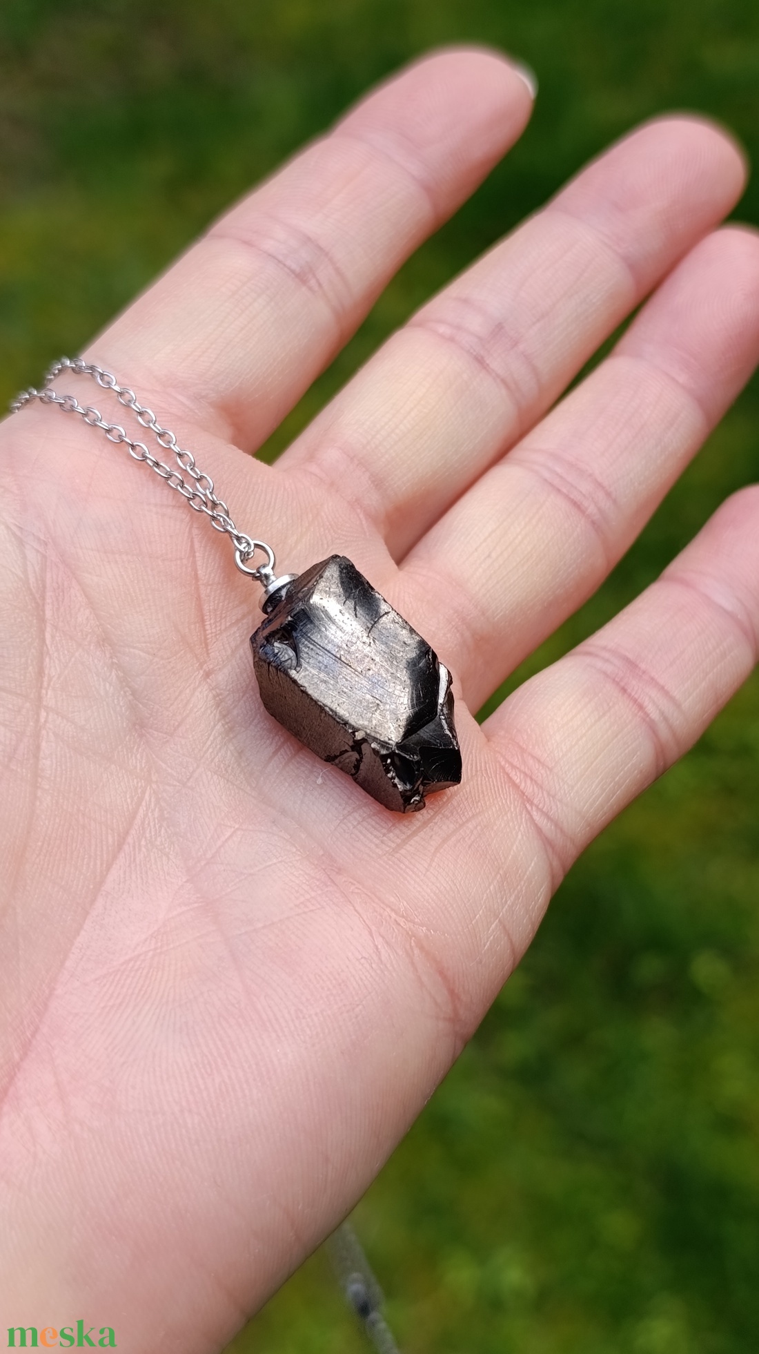 Nyers shungit medál nemesacél láncon - ékszer - nyaklánc - medálos nyaklánc - Meska.hu