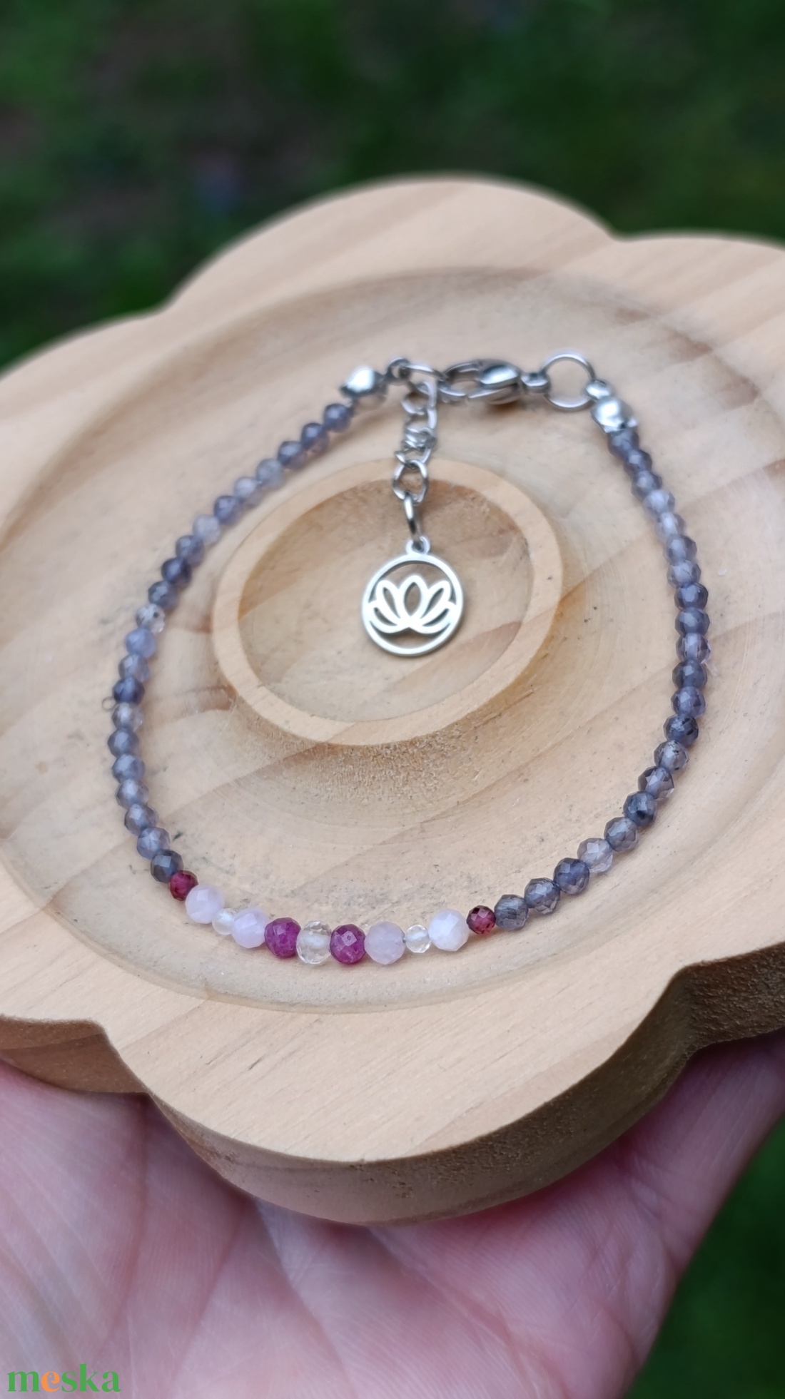 Átalakulás - spirituális fejlődés - tanzanit, hegyikristály, rubin, kunzit és gránát ásványkarkötő  - ékszer - karkötő - ásványkarkötő - Meska.hu