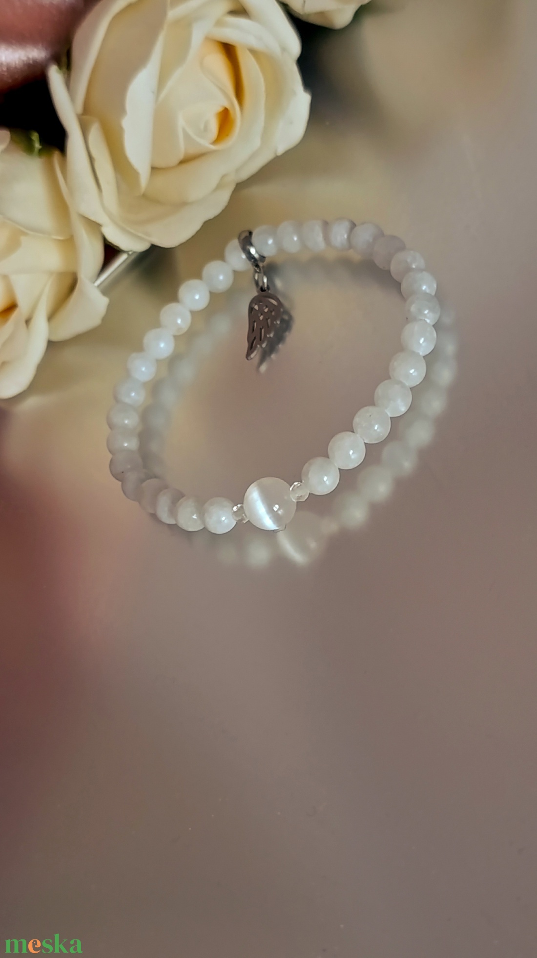Túlgondolás ellen - nyugtató- angyali minőség celesztit, szelenit és hegyikristály ásványkarkötő - ékszer - karkötő - ásványkarkötő - Meska.hu