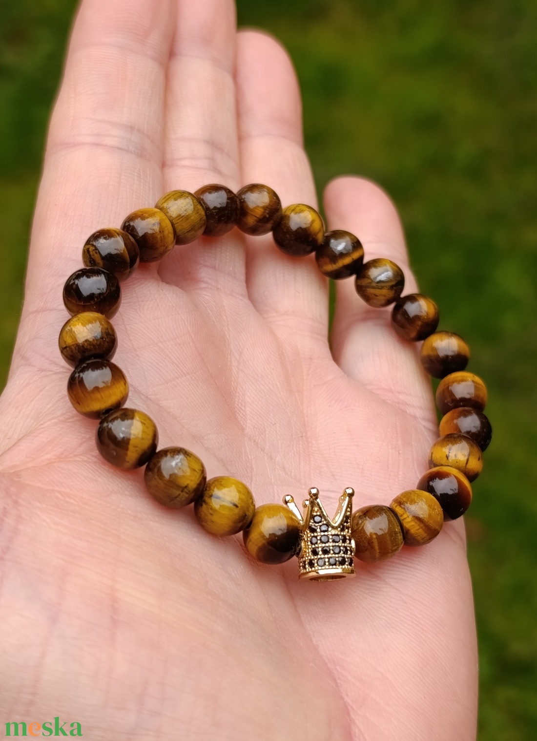 Bőség - fókusz - földelés A minőségű tigrisszem karkötő korona dísszel - ékszer - karkötő - ásványkarkötő - Meska.hu