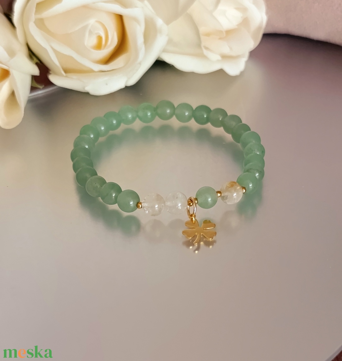 Bőségvonzó ásványkarkötő citrinnel és aventurinnal, lóhere medállal - ékszer - karkötő - ásványkarkötő - Meska.hu